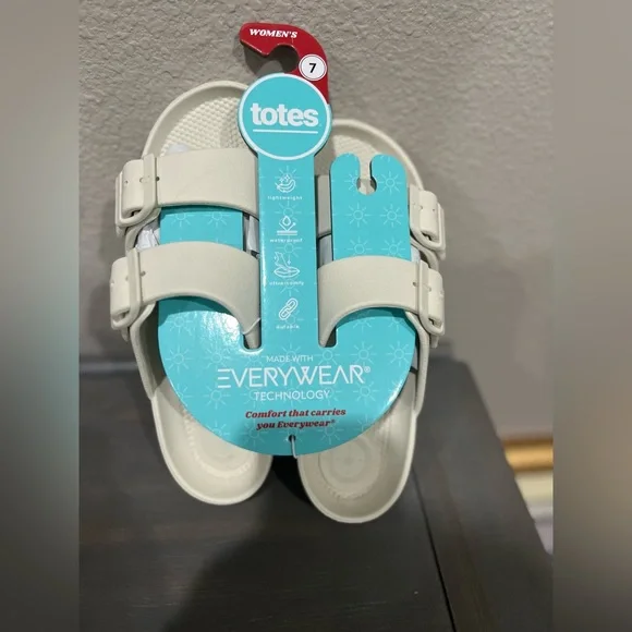 Totes women’s Lightweight Waterproof Adjustable Double Buckle Slide Sandals - Picture 4 of 8